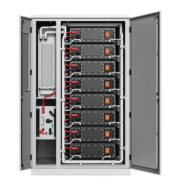 Armoire refroidie par liquide 372KWh Système de stockage LiFePo4 Battey haute tension Modbus TCP Protection IP67